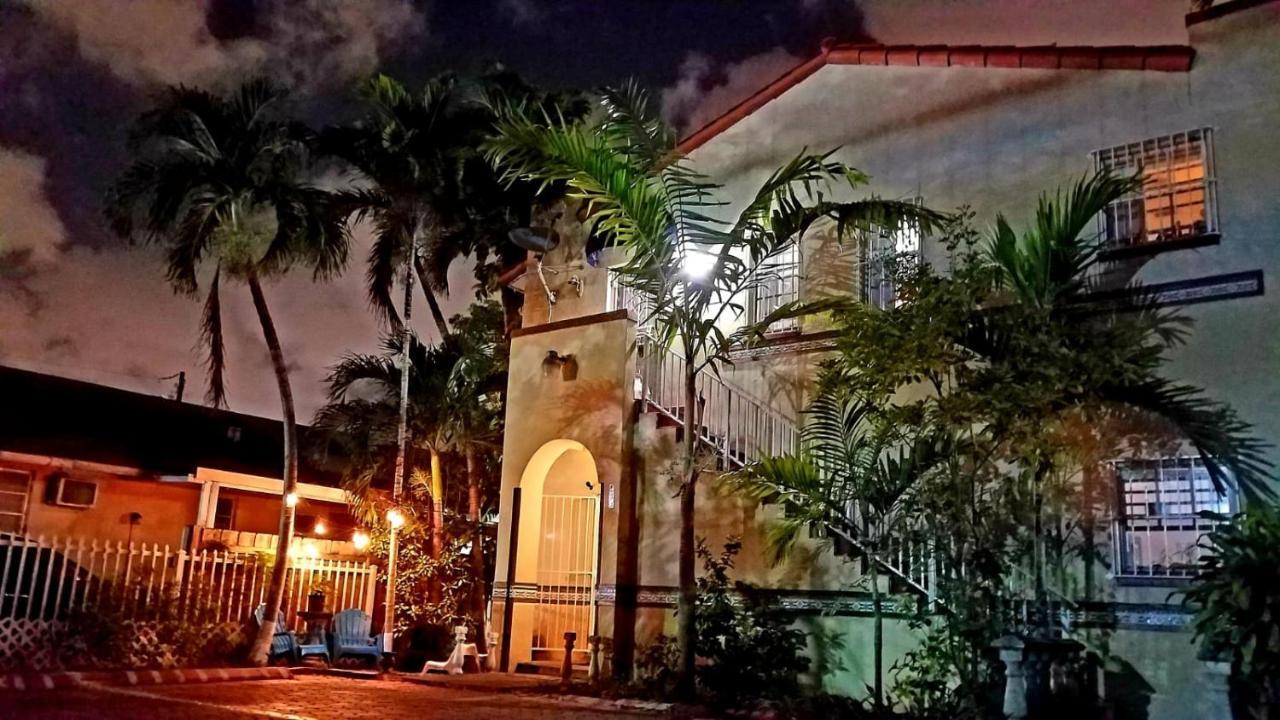 Hostel Brazilian Miami Bagian luar foto